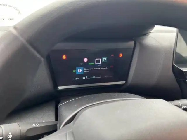Citroën C4 e- 136 ch automatique — photo 50
