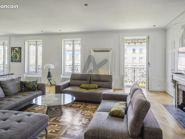 Appartement 5 pièces 185 m²