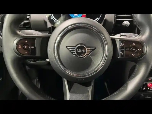 Mini Mini clubman cooper 136ch essential bva7 — photo 11