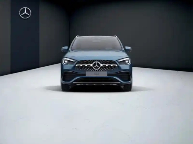 Mercedes Gla 250 e amg line — photo 8