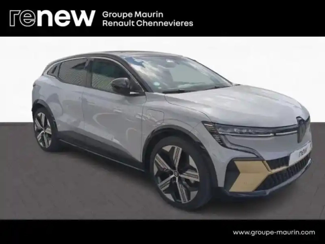 Renault Megane e-tech electric ev60 220ch iconic super charge -b — photo 3