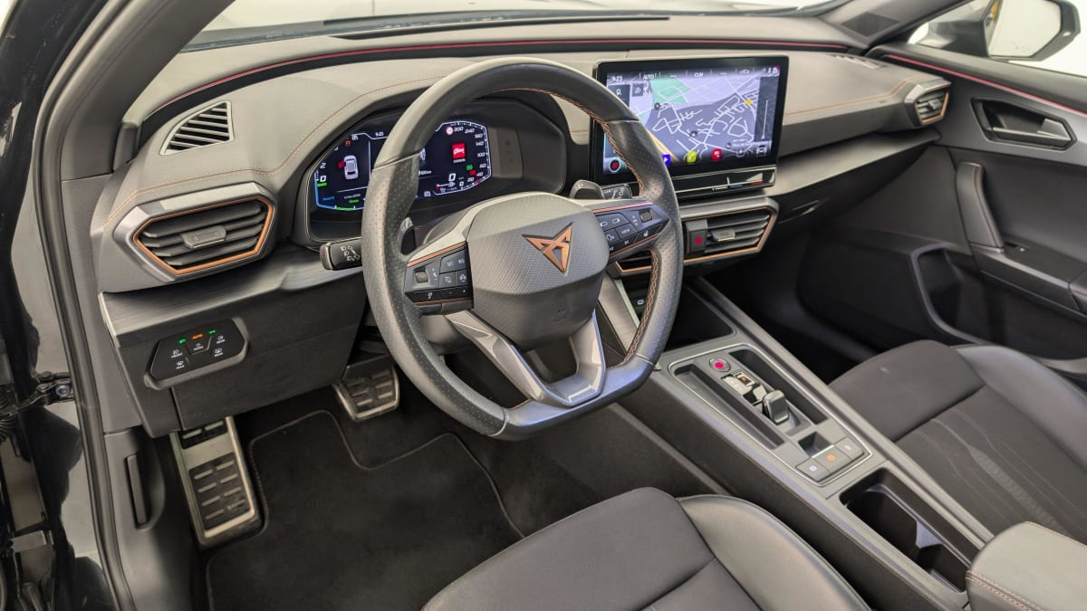 Cupra FORMENTOR — photo 15