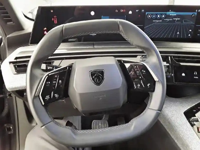 Peugeot 3008 hybrid 136 e-dcs6 — photo 9
