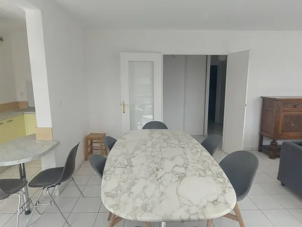Appartement T3 meublé à louer