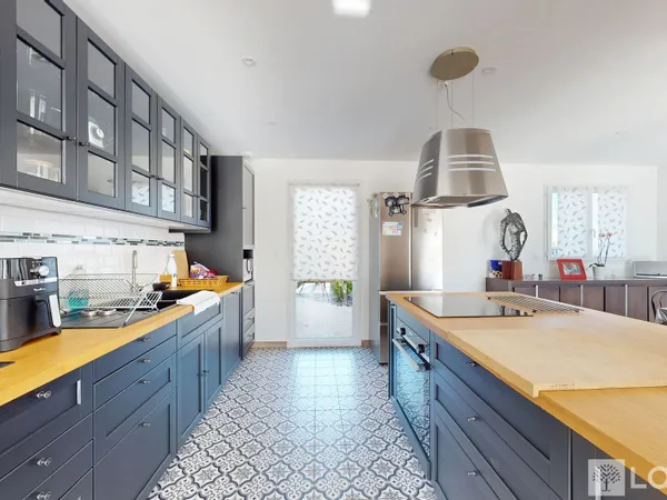 Maison 7 pièces 133 m²