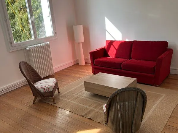 Nantes Talensac / Viarme - Beau T3 meublé de 70 m² - 2 chambres - lumineux et au calme