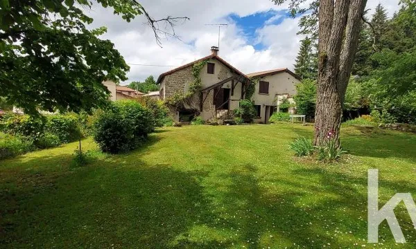 Maison à Palladuc avec grand terrain arboré