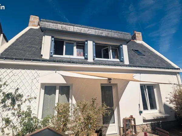 Maison de bourg en pierre 2 chambres