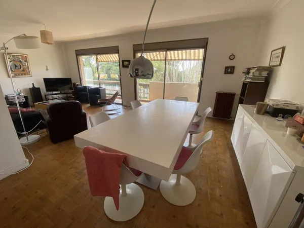 Appartement 4 pièces 94 m²