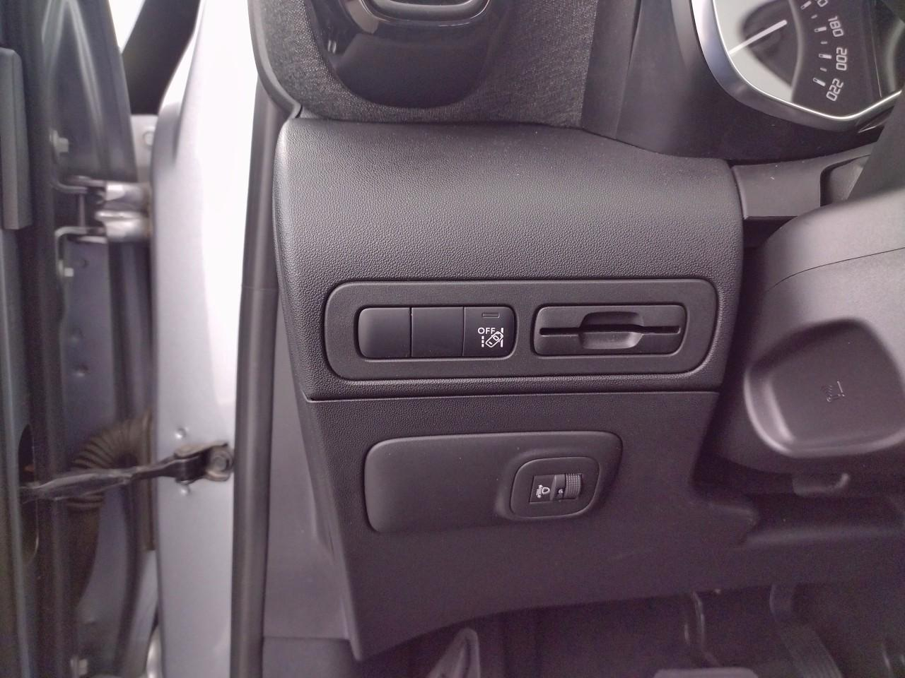 Citroën C3 Aircross puretech 130 s&s eat6 shine pack — photo 22