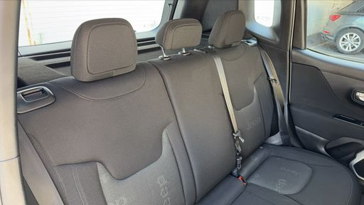 Jeep Renegade 1.4 MultiAir 140 BVA6 - Longitude Business – 2017 – 64438 km – Essence – Boîte Automatique — photo 18