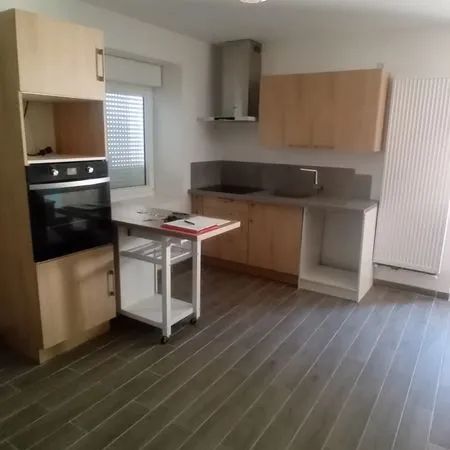 A louer maison de village 93m2