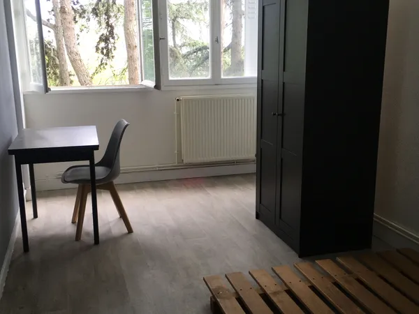 Loue T2 meublé 37 m² croix rousse
