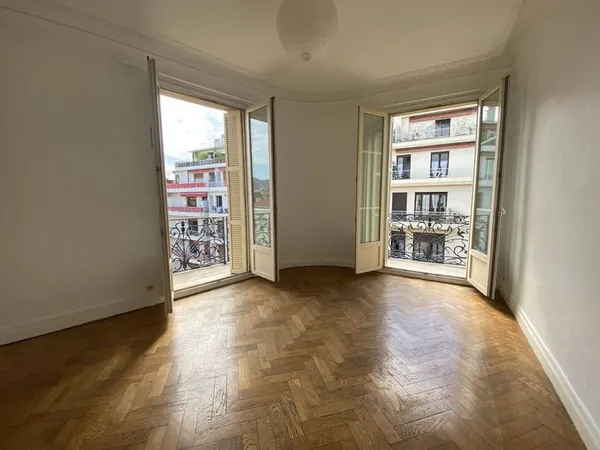 Appartement 4 pièces 95 m²