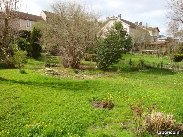 Terrain 600 m² Limoges