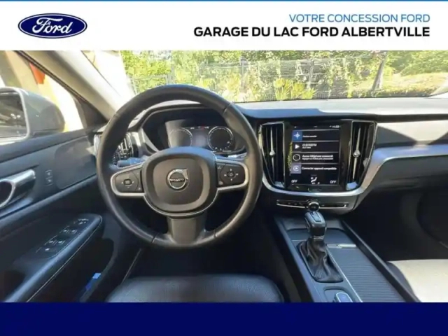 Volvo V60 d3 150ch adblue momentum geartronic — photo 3