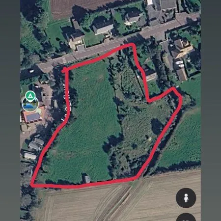 TERRAIN DE 13 000 m² À LOUER - 3 600 m² CONSTRUCTIBLES - MANCHE (50)