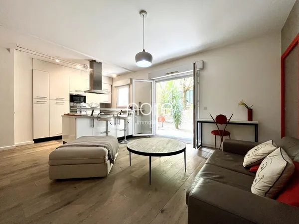 Appartement 2 pièces avec jardin - Emplacement central