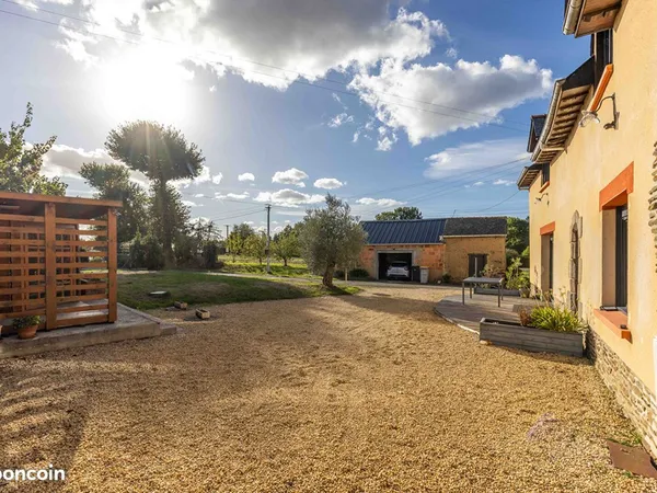 Maison 6 pièces 143 m²