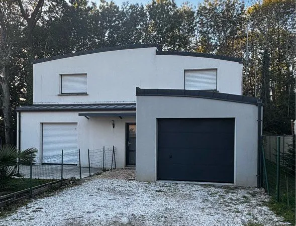 Maison contemporaine à louer