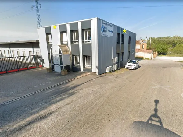 Local d'activité mixte 270 m² + sous-sol VALENCE SUD (Avenue de Marseille) -