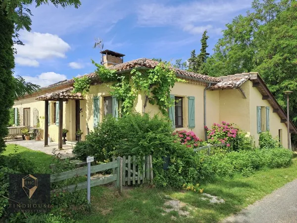 MAISON T4 - JARDIN - GARAGE - STUDIO INDÉPENDANT - VUE PYRÉN