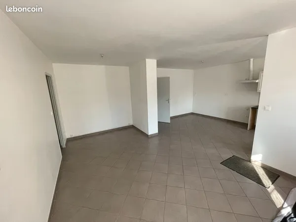 Appartement 2 pieces de 54m² rez-de-chaussee pavilly centre