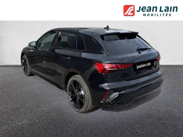 Audi A3 sportback tfsi e hybride rechargeable 204 s tronic 6 — photo 7