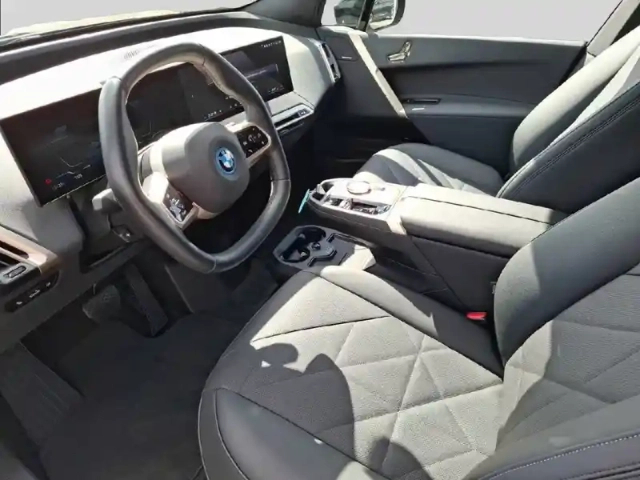Bmw Ix xdrive50 523ch — photo 45