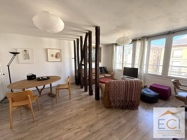 Appartement 2 pièces 67 m²