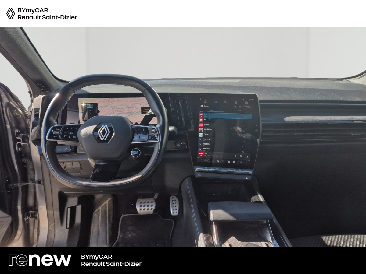 Renault Austral E-Tech hybrid 200 — photo 9
