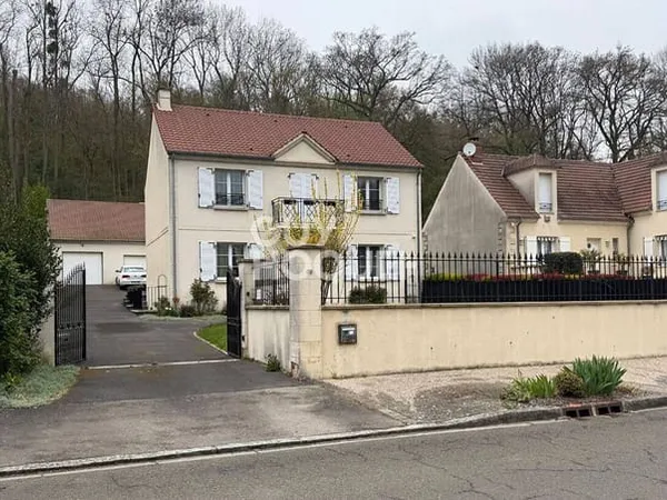 Maison 8 pièces 146 m²