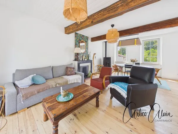 Maison de village de 110 m² avec jardin, terrasse et garage à 10 minutes de Villefranche-de-Lauragai