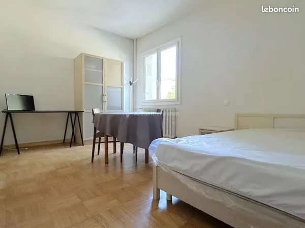 Studio 1 pièce 22 m²