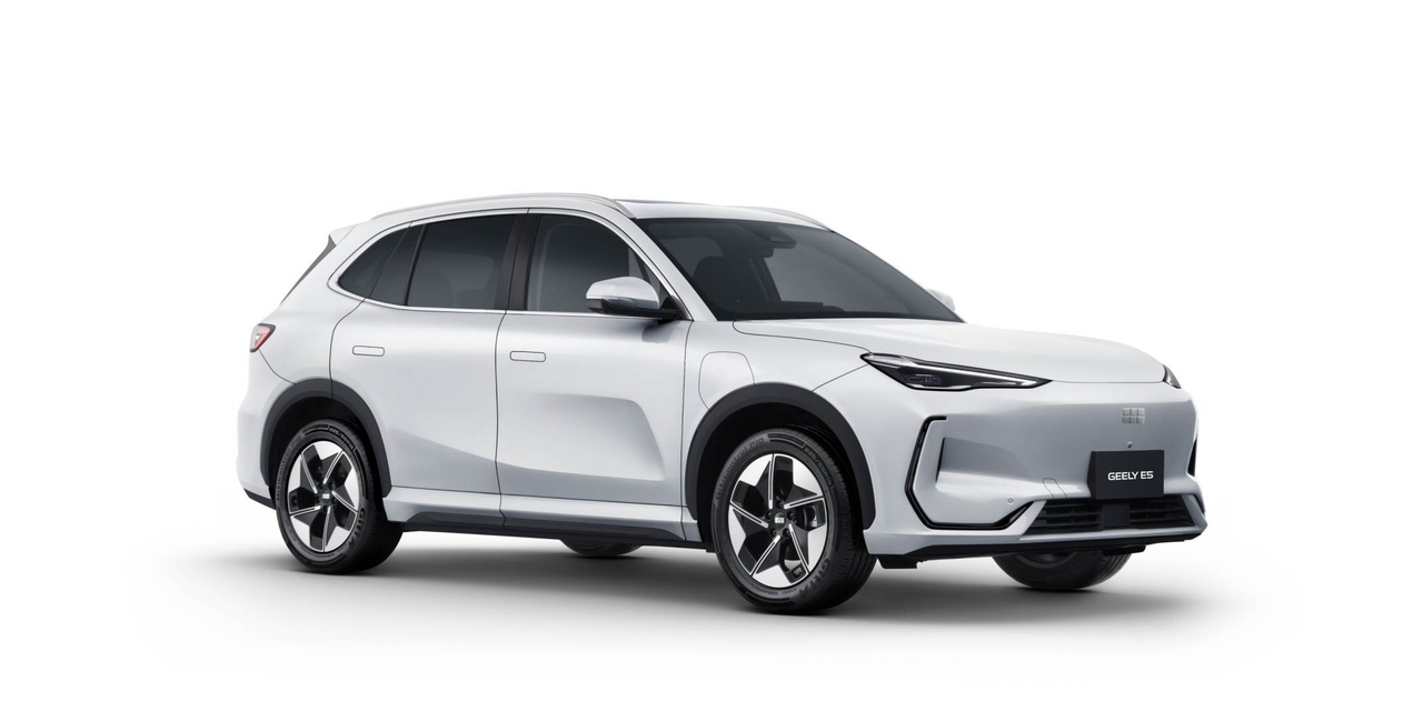 Geely E5 — photo 13
