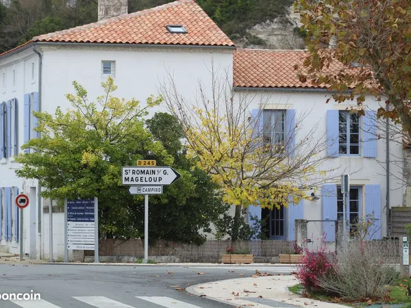 Vente de la maison sur le port