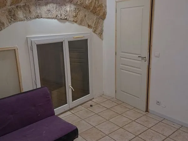 Proche Gare et centre ville de Meulan , Location d'un Appartement de 60m² à Meulan en Yvelines