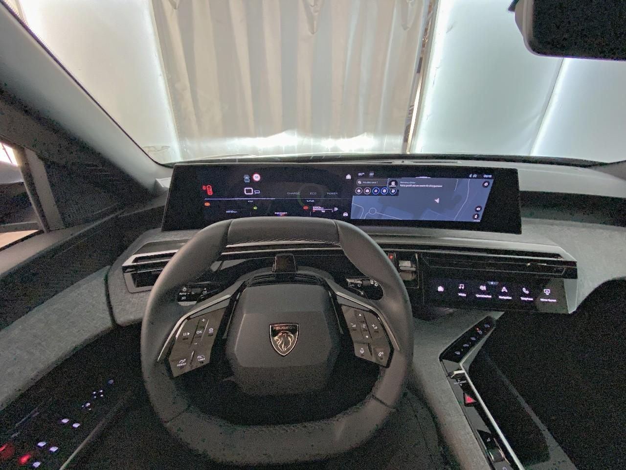 Peugeot 5008 hybrid 145 ch e-dcs6 allure — photo 12