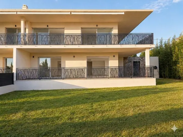 Duplex 5 pièces 155 m²