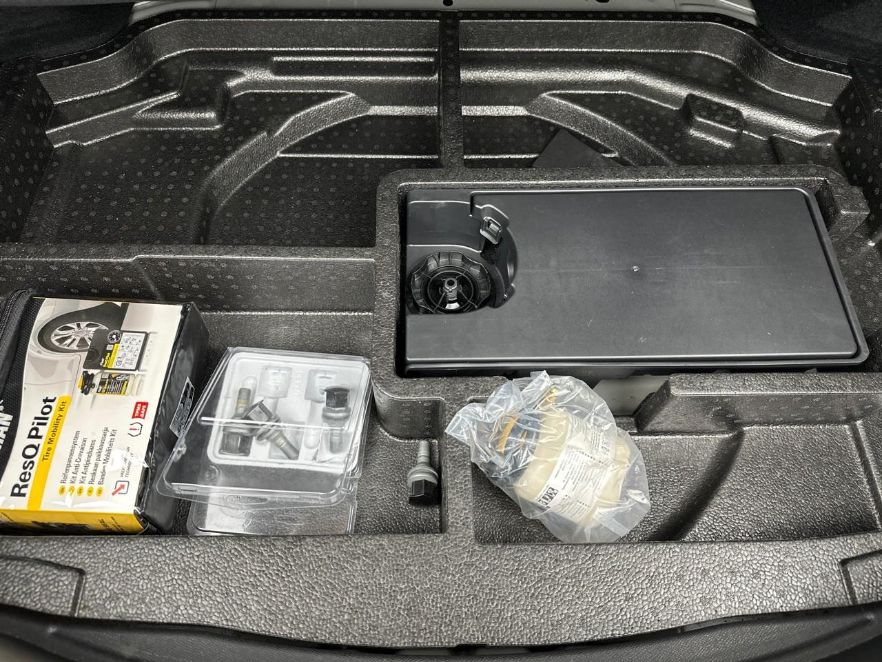 Ds Ds 4 bluehdi 130 eat8 performance line+ — photo 35