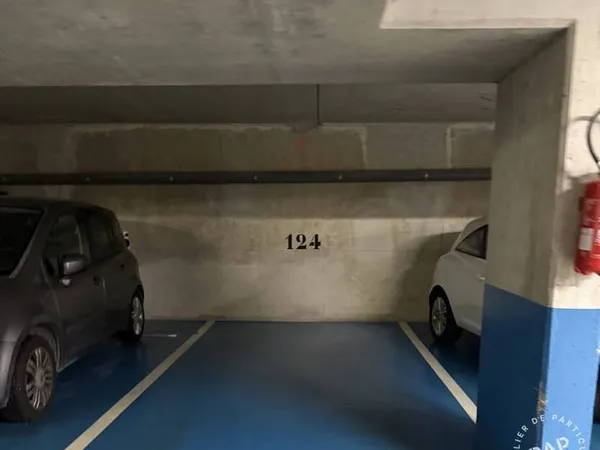 Stationnement Location Saint-Cloud 110€