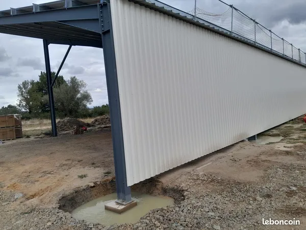 Hangar de stockage