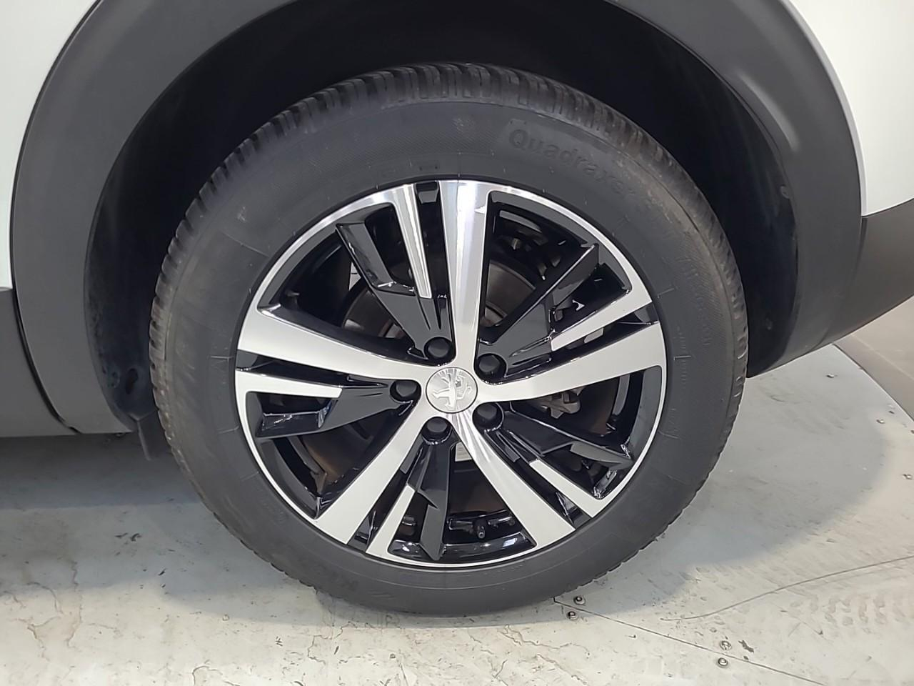 Peugeot 3008 puretech 130ch s&s eat8 gt — photo 16