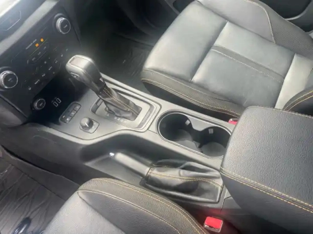 Ford Ranger pick-up 2.0 tdci 213ch super cab wildtrak bva10 — photo 22