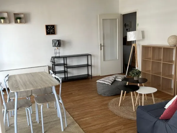 Hypercentre de Nancy - Appartement de 48,39 m² avec parking et cave