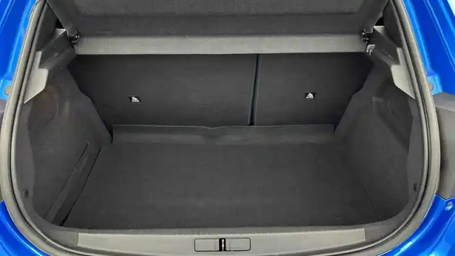 Peugeot 208 electrique 50 kwh 136ch — photo 25
