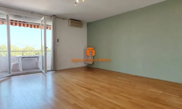 Appartement T4 avec Terrasse et Possibilité Garage