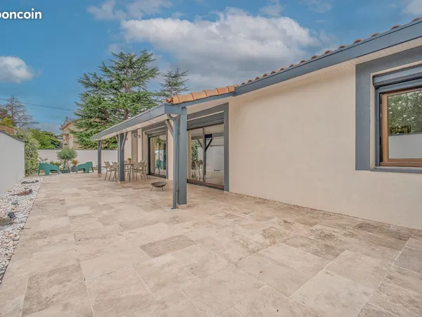Maison 6 pièces 137 m²