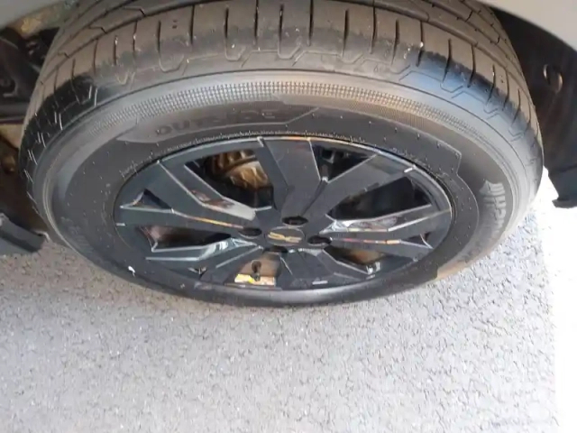 Dacia Sandero tce 90 cvt — photo 5