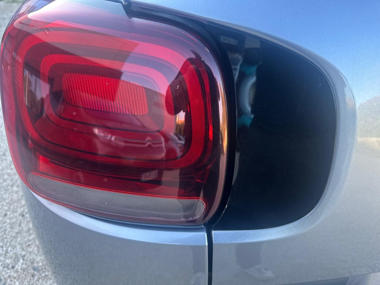 Citroën C3 Aircross bluehdi 110ch s&s shine — photo 17